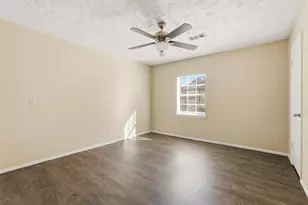 16235 Cutten Rd, Houston, TX 77070 - Photo 8