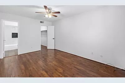 5534 Beverlyhill Street #8, Houston, TX 77056 - Photo 30