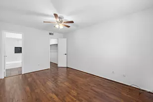 5534 Beverly Hill St, Houston, TX 77056 - Photo 30
