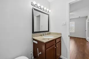 5534 Beverly Hill St, Houston, TX 77056 - Photo 32