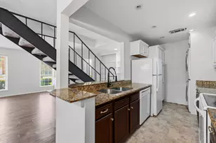 5534 Beverly Hill St, Houston, TX 77056 - Photo 6