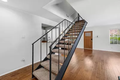 5534 Beverlyhill Street #8, Houston, TX 77056 - Photo 16