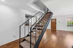 5534 Beverly Hill St, Houston, TX 77056 - Photo 16