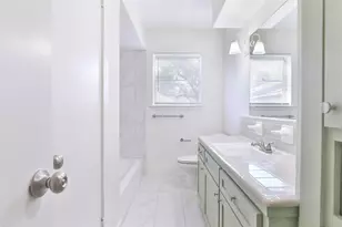 606 Venice St, Sugar Land, TX 77478 - Photo 24