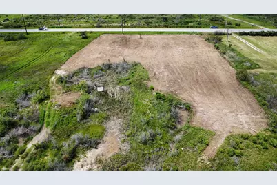 952 Marthas Vineyard Lane, Gilchrist, TX 77617 - Photo 10