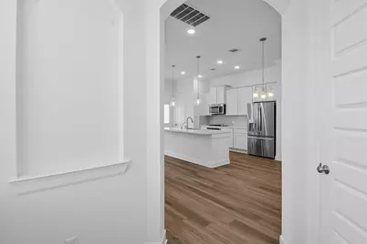 11404 Irish River Drive, Houston, TX 77047 - Photo 8