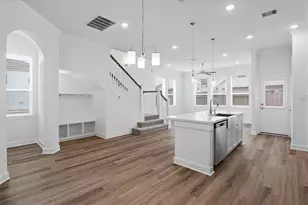 11404 Irish River Dr, Houston, TX 77047 - Photo 10