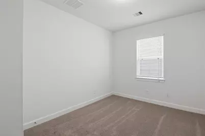 11404 Irish River Drive, Houston, TX 77047 - Photo 38