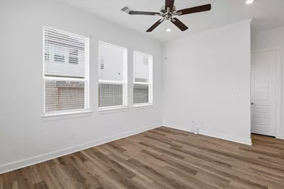 11404 Irish River Drive, Houston, TX 77047 - Photo 20