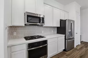 11404 Irish River Dr, Houston, TX 77047 - Photo 14