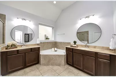 27202 Stone Harbour Lane, Katy, TX 77494 - Photo 32