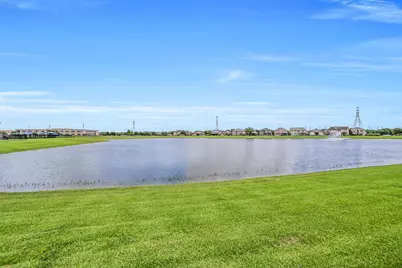 318 Lake Line Drive, Alvin, TX 77511 - Photo 26
