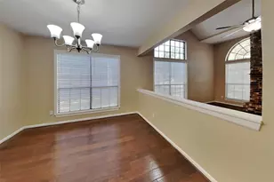 151 E Pathfinders Cir, The Woodlands, TX 77381 - Photo 8