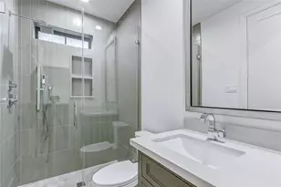 2122 Blalock Rd, Houston, TX 77080 - Photo 8