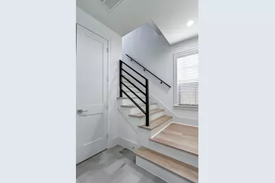 2122 Blalock Road #B, Houston, TX 77080 - Photo 10