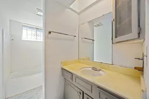 11011 Ledford Ln, Houston, TX 77016 - Photo 22