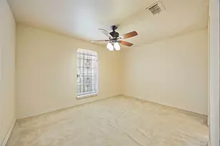 11011 Ledford Ln, Houston, TX 77016 - Photo 14