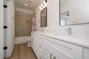 203 Danna Ln, Houston, TX 77009 - Photo 16