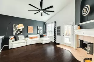 2905 Morning Cloud Ct, Pearland, TX 77584 - Photo 12
