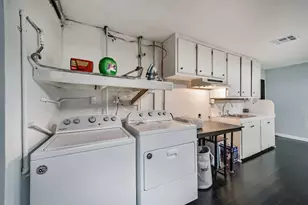 8064 Milredge St, Houston, TX 77017 - Photo 36
