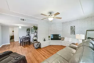8064 Milredge St, Houston, TX 77017 - Photo 18