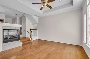 2123 Stacy Knoll, Houston, TX 77008 - Photo 8