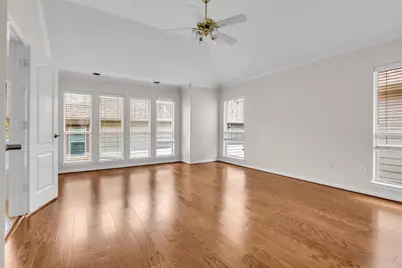 2123 Stacy Knoll, Houston, TX 77008 - Photo 18
