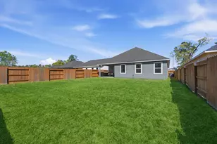 710 Duncan Ave, Cleveland, TX 77327 - Photo 32