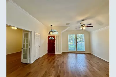 4506 Springfield Lakes Street, Sugar Land, TX 77479 - Photo 4