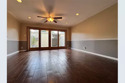 2041 Winrock Boulevard #157, Houston, TX 77057 - Photo 4