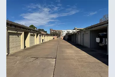 2041 Winrock Boulevard #157, Houston, TX 77057 - Photo 18