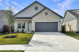1610 River Scene Trl, Dayton, TX 77535 - Photo 2