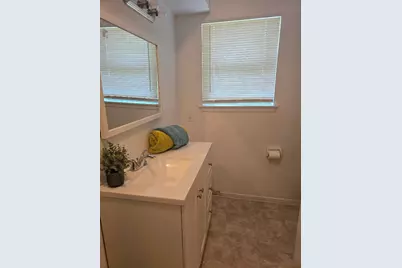 600 Hilliard Street #2, Conroe, TX 77301 - Photo 8