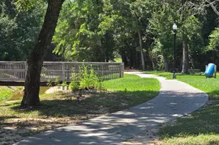 600 Hilliard St, Conroe, TX 77301 - Photo 20