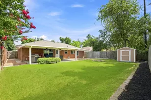 4429 Nina Lee Ln, Houston, TX 77092 - Photo 38