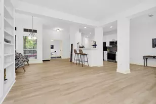 18 Endor Forest Pl, The Woodlands, TX 77382 - Photo 16