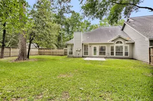 18 Endor Forest Pl, The Woodlands, TX 77382 - Photo 44