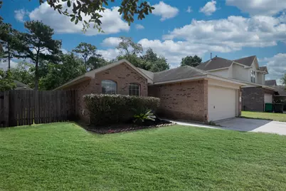 5706 Rocky Trail Drive, Kingwood, TX 77339 - Photo 2