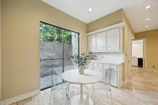 8800 Woodway Dr, Houston, TX 77063 - Photo 10