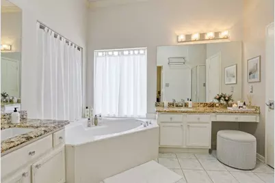 7022 Treaschwig Road, Spring, TX 77373 - Photo 10