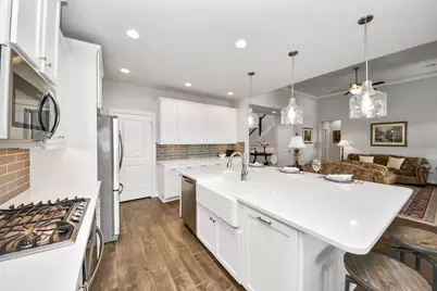 103 Lily Lane, Rosharon, TX 77583 - Photo 14