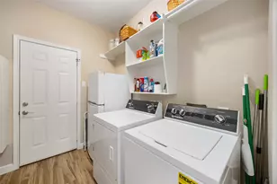 5498 Apple Blossom Ln, Friendswood, TX 77546 - Photo 22