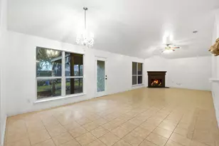 111 Thunder Basin Dr, Richmond, TX 77469 - Photo 8