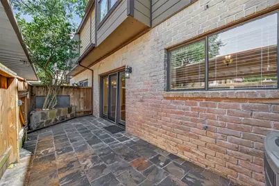 11711 Memorial Drive #13, Houston, TX 77024 - Photo 38