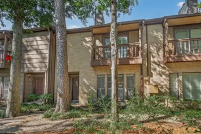 11711 Memorial Drive #13, Houston, TX 77024 - Photo 2