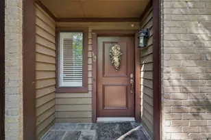 11711 Memorial Dr, Houston, TX 77024 - Photo 2