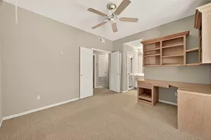11711 Memorial Dr, Houston, TX 77024 - Photo 32