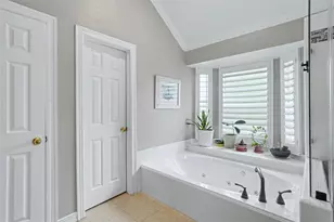 4250 Noble Oak Trail, Houston, TX 77059 - Photo 14