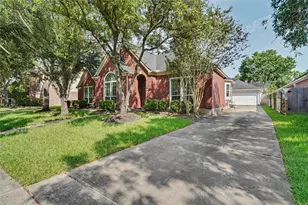 4250 Noble Oak Trail, Houston, TX 77059 - Photo 2