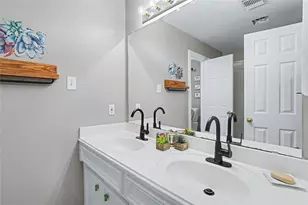 4250 Noble Oak Trail, Houston, TX 77059 - Photo 16